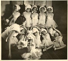 Katherine Dunham and her young dancers, 1935. 