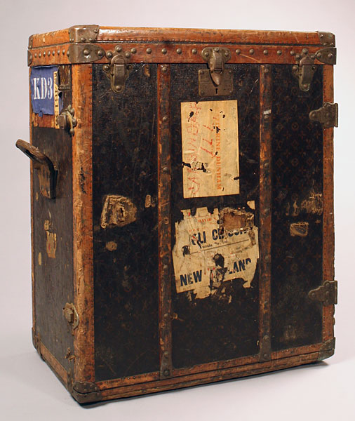 Louis Vuitton Shoe Trunk From 1920s Offered for $68,500